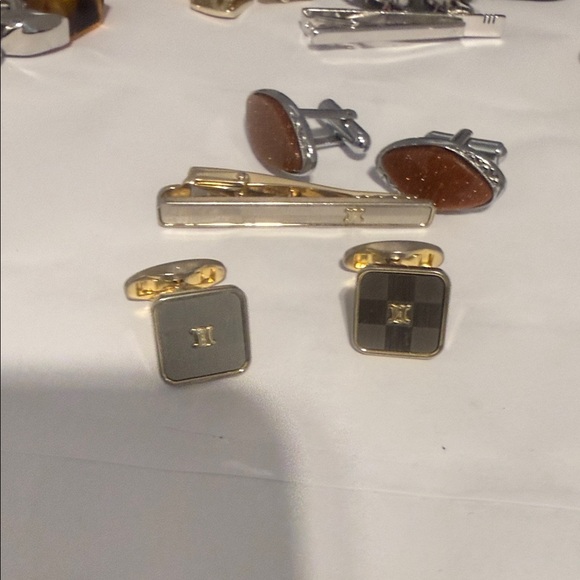 Celine Gold and Silver Cufflinks set with free Cufflinks with hard case - Picture 2 of 10